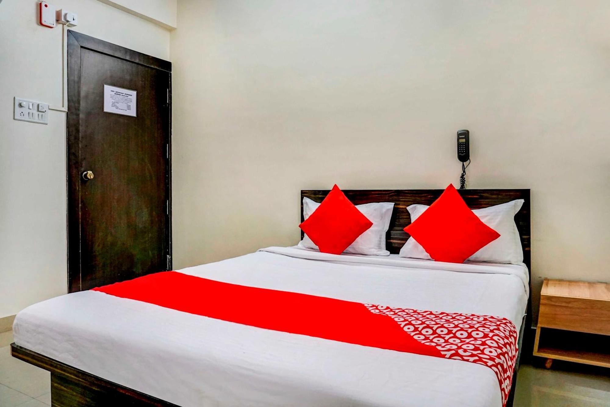 Hotel O Komfort Inn Pune Exterior foto